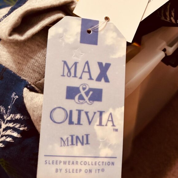 Max & Olivia Mini Baby Footed Sleeper Pajamas Trees Snowflakes Navy 12M - Picture 8 of 9